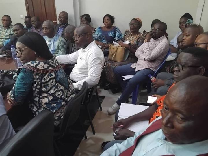 Photo 4 — Amélioration de la qualité des soins médicaux des enseignants: priorité du PCA d